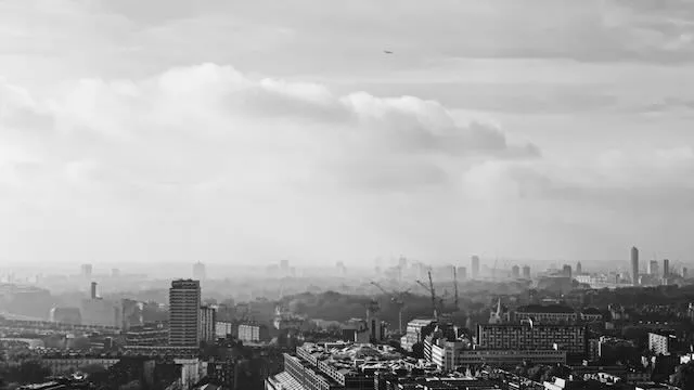 a clean shot of the London skyline in black and white
