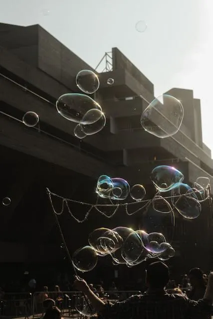 Bubbles in the air at London's Southbank