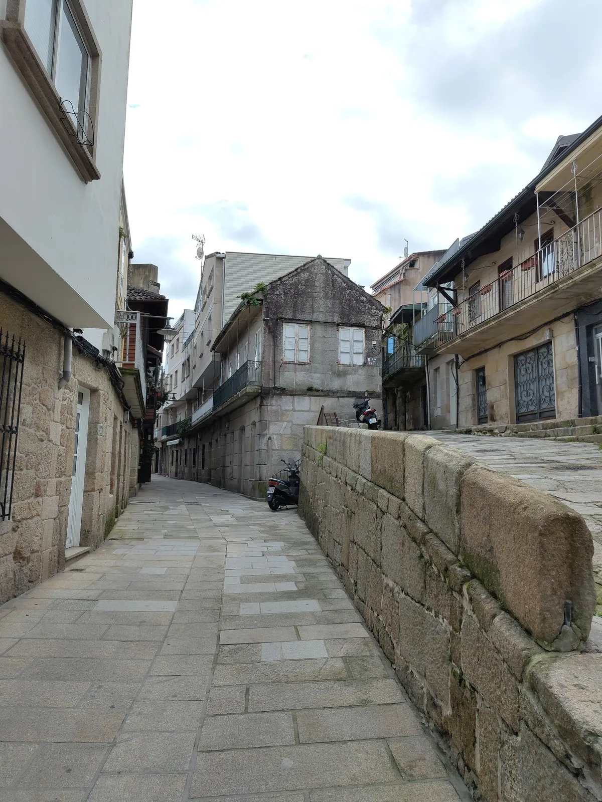 IMG_20250223_161054_Gassen in Cangas