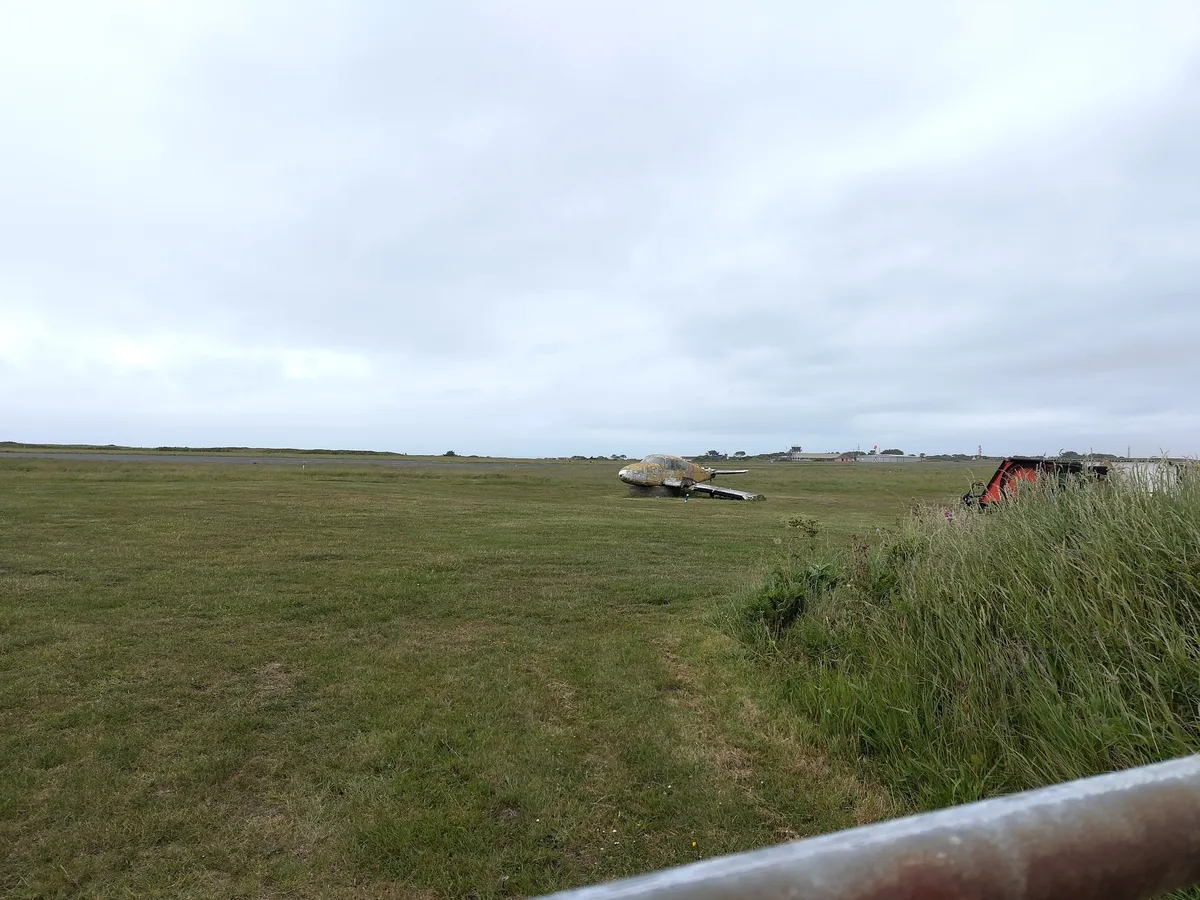 IMG_20250603_130451_Flugplatz Alderney