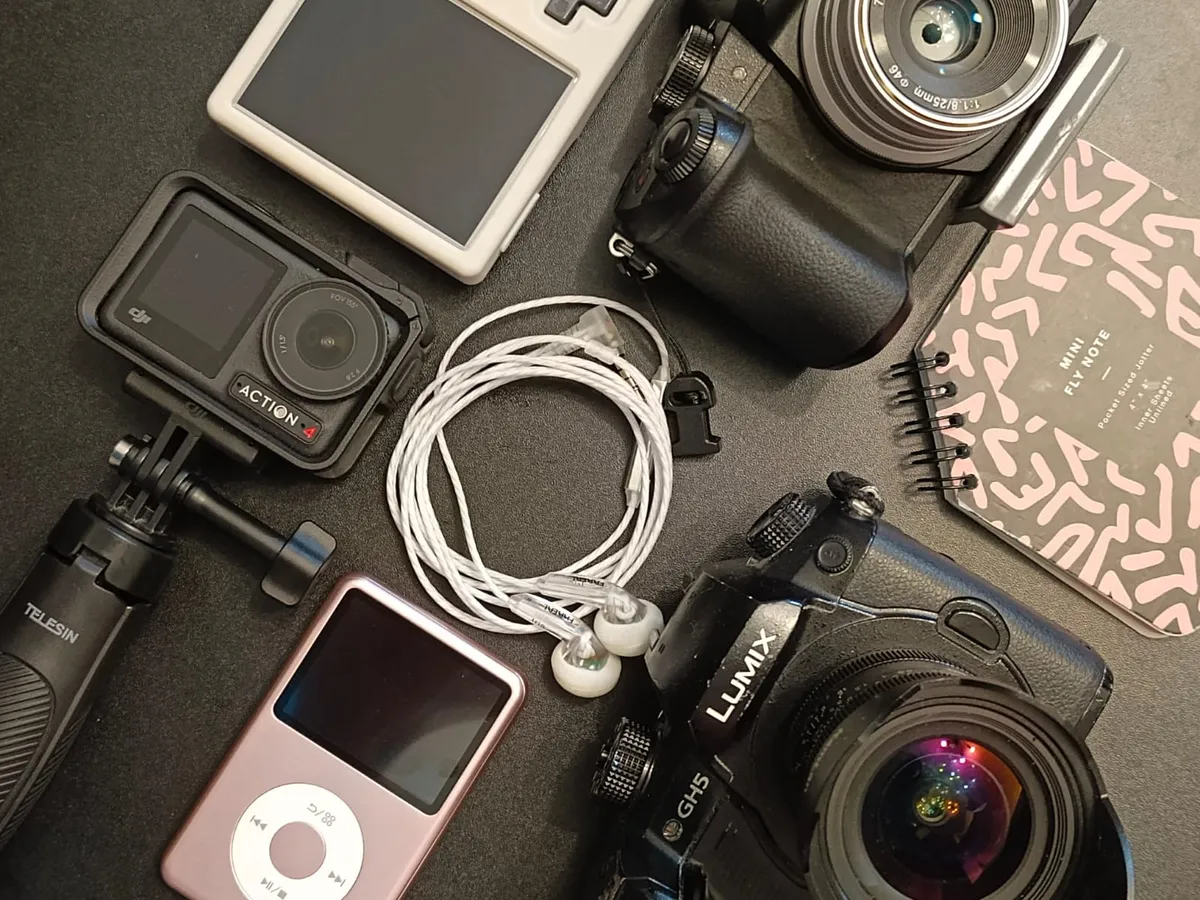 De-Smartphoning Essentials