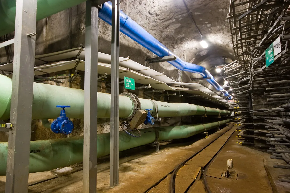 utility-tunnel