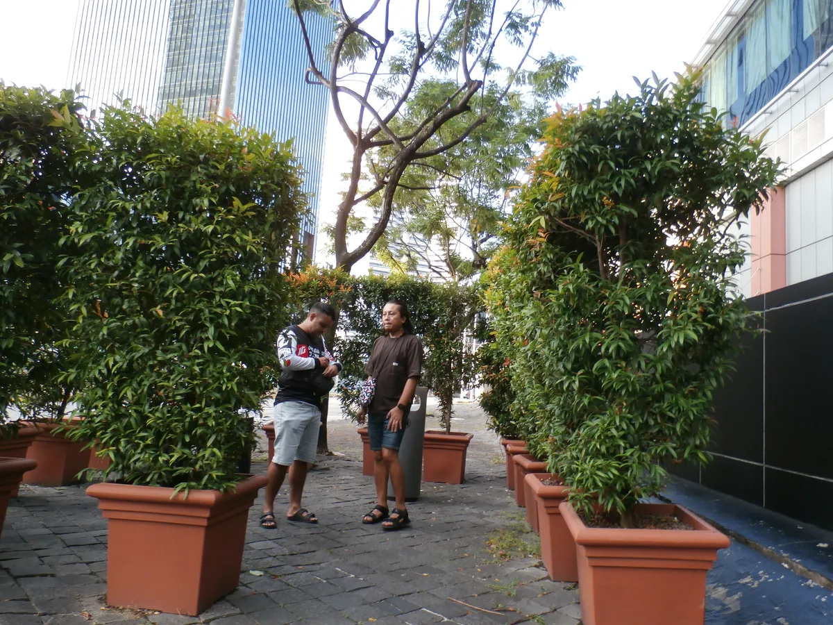 P8300489[1]