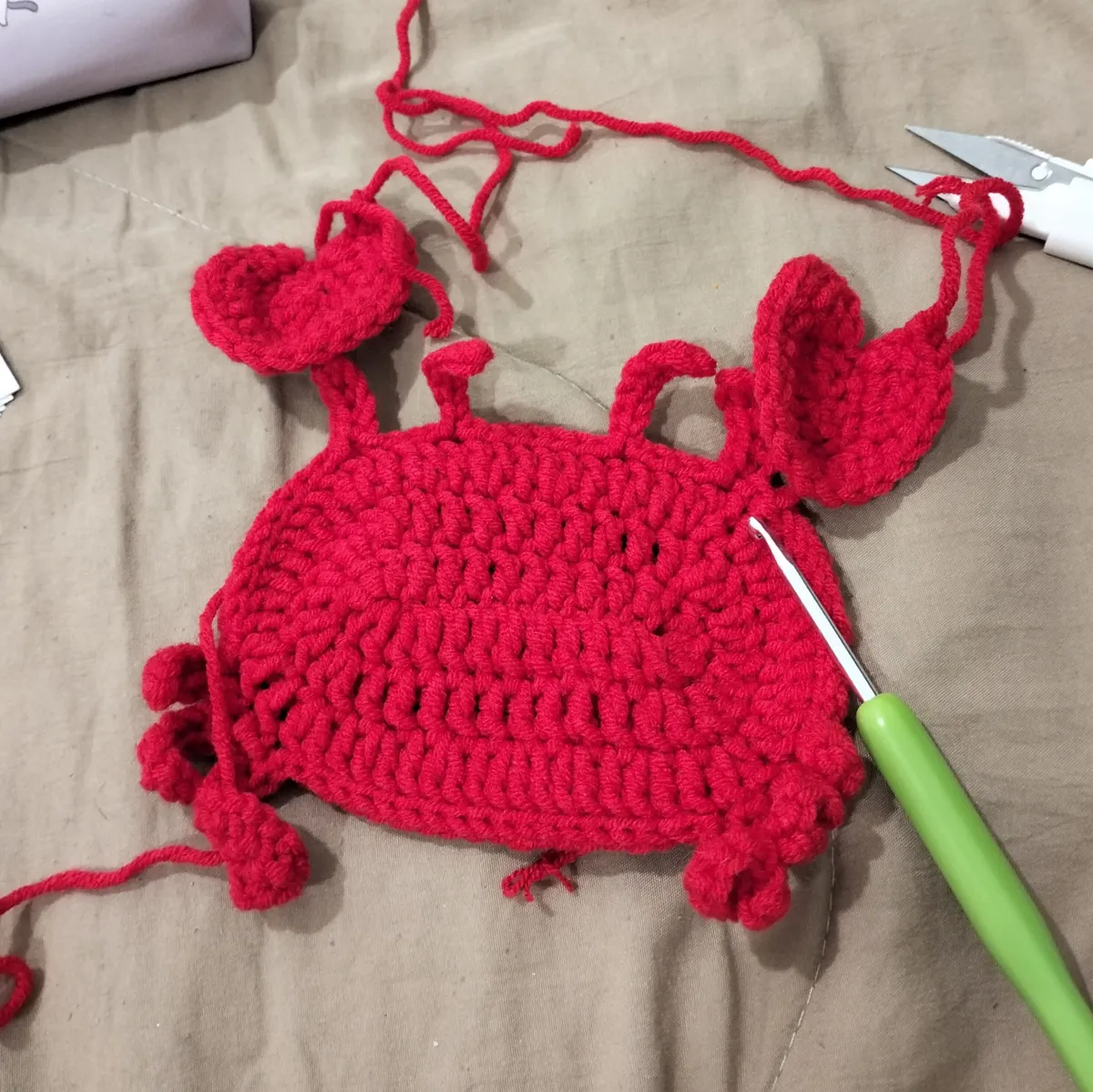 crochet crab