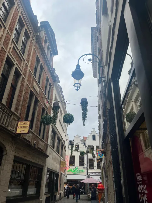 little side street in front of kitsune burgers