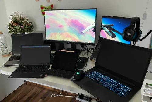 too many screens