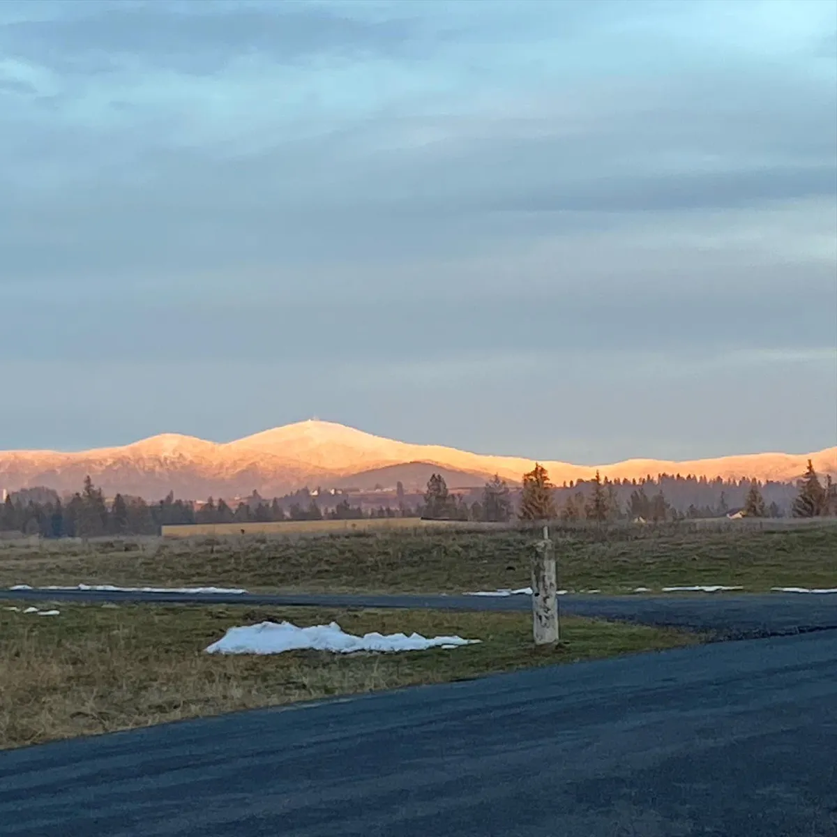 mt-spokane-sunset-glow