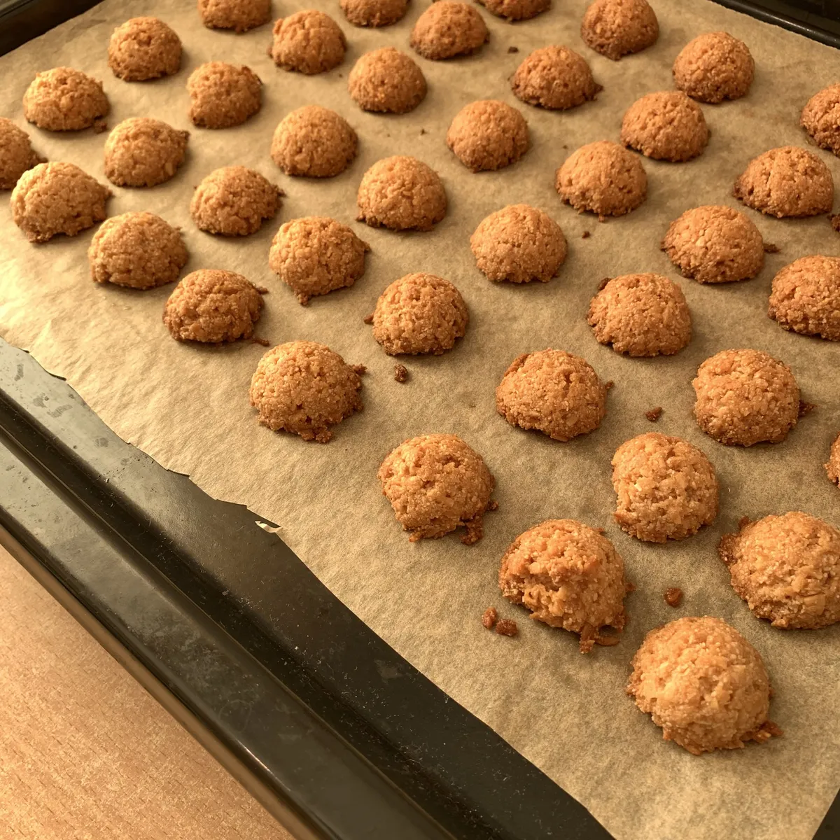 Coconut-almond cookies