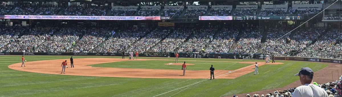 diamond-at-the-game