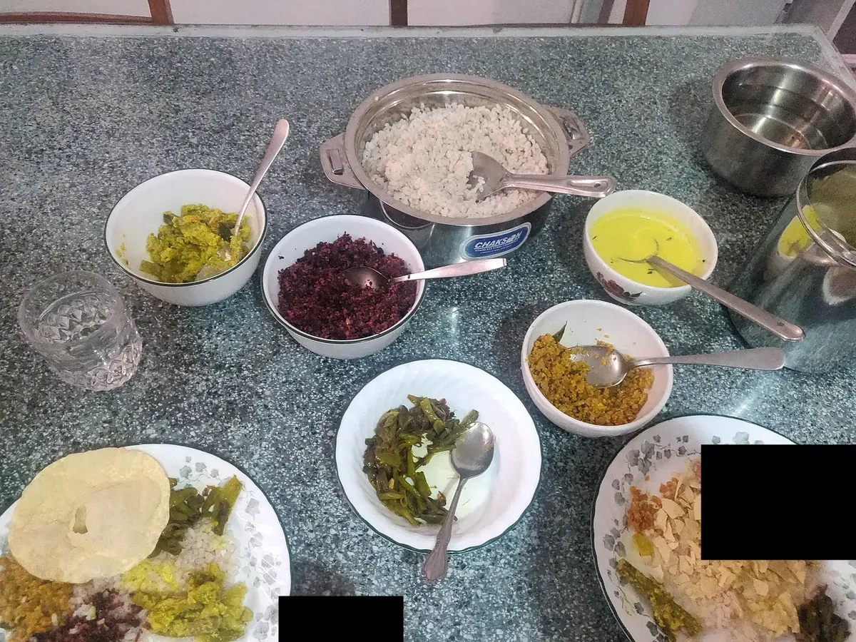 indian eating