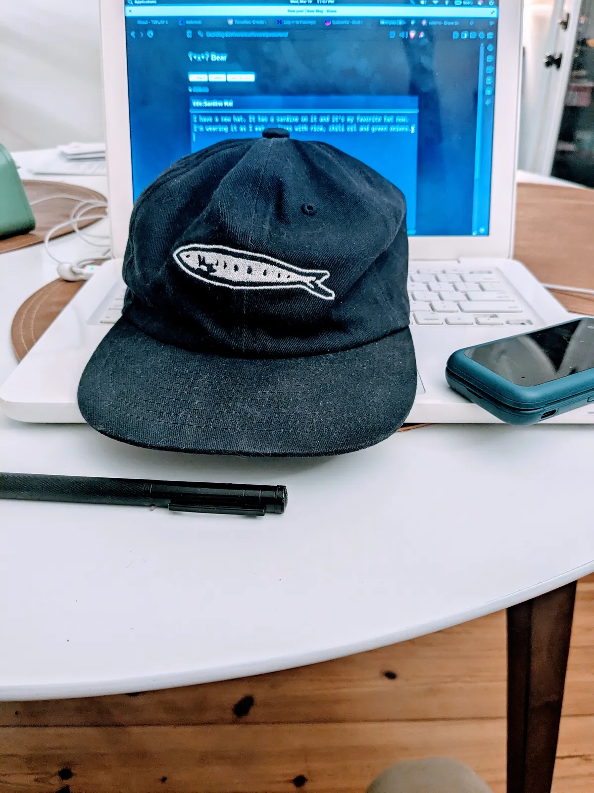 hat