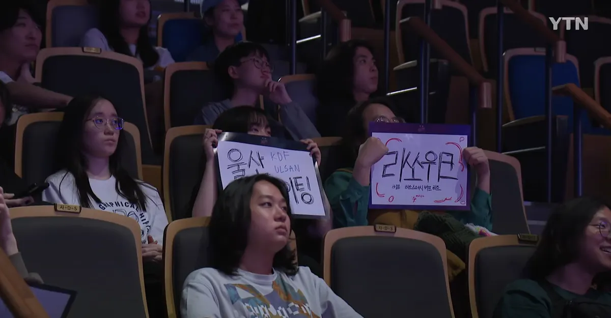 3067283611_5PNY417s_871d0987e5021cc2e90cff788fb231957c41e2e3