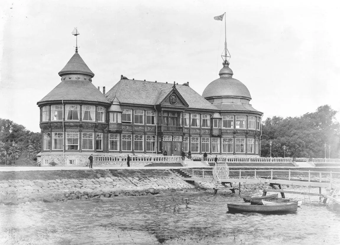 Frederik_Riise_-_Langelinie_Pavilion