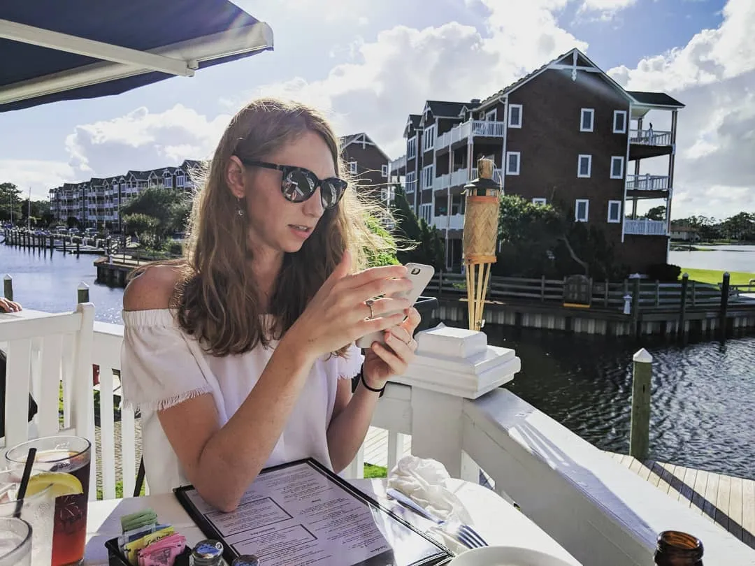 37947819_524915314609582_55194349842989056_n_17940223072192599