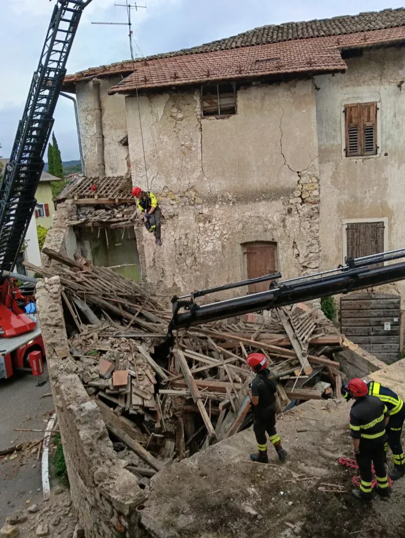 Vigili del Fuoco in Sopramonte Italy dealing with a collapsed roof