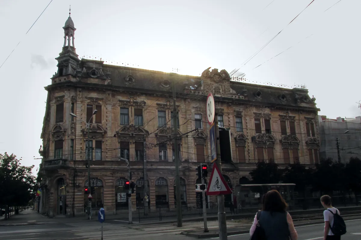 115