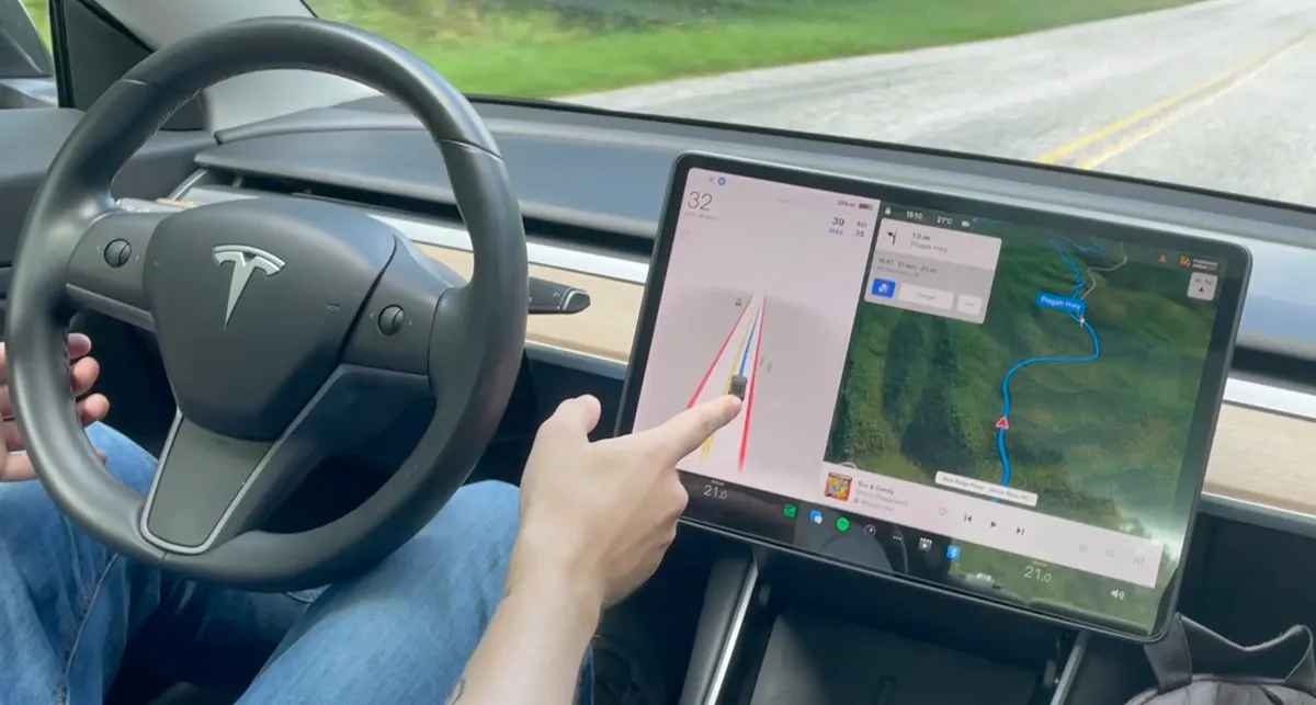 Tesla Screen
