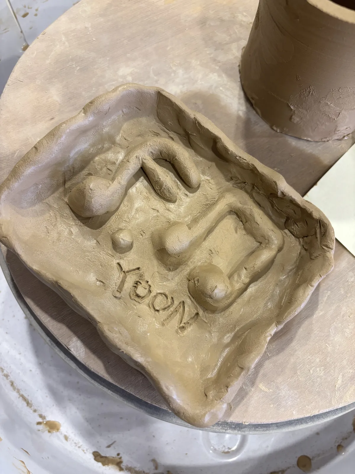 3D1F9C65-6F32-43AF-8733-A67D54AFE960