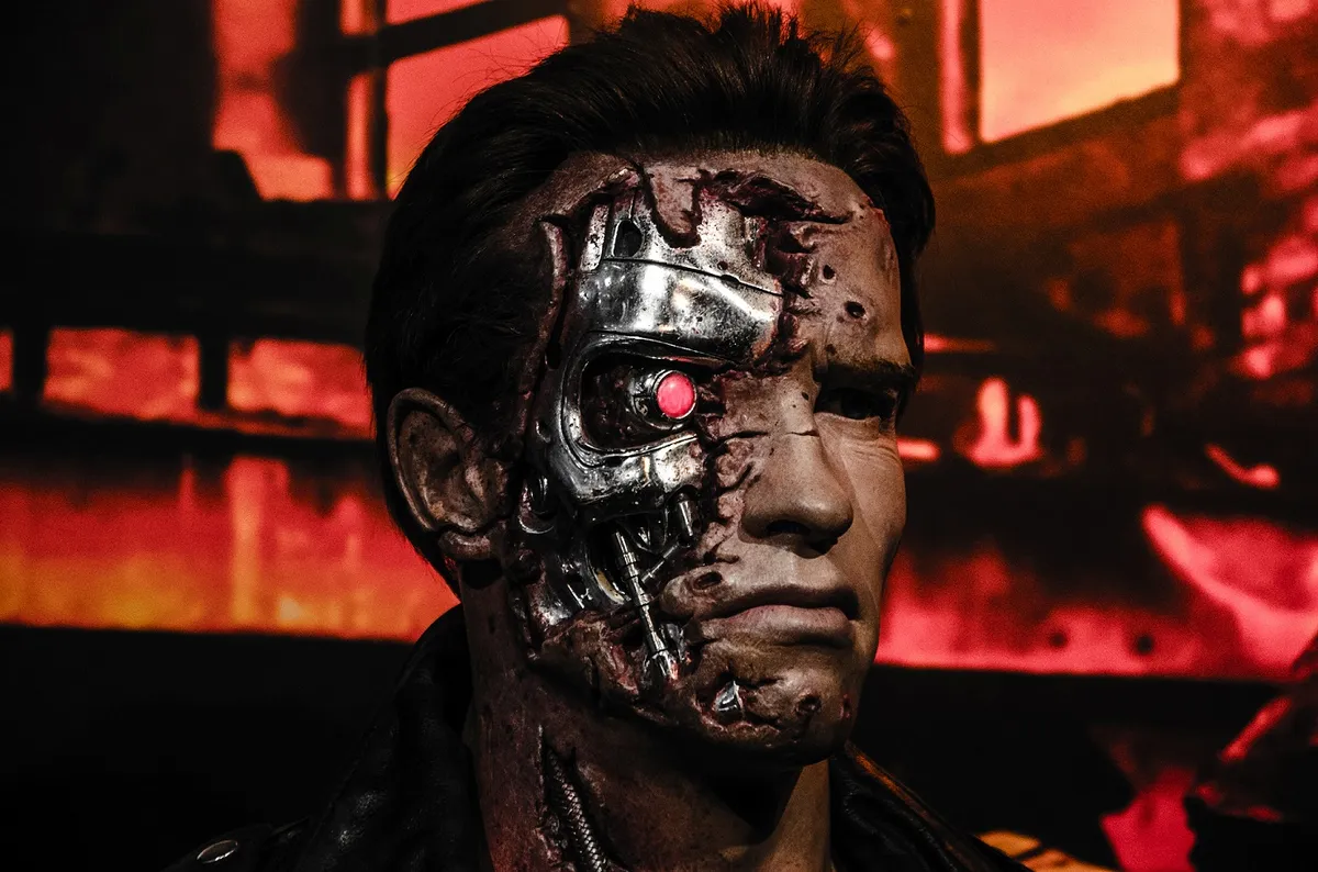 Terminator_in_Madame_Tussaud_London_(33465711484)