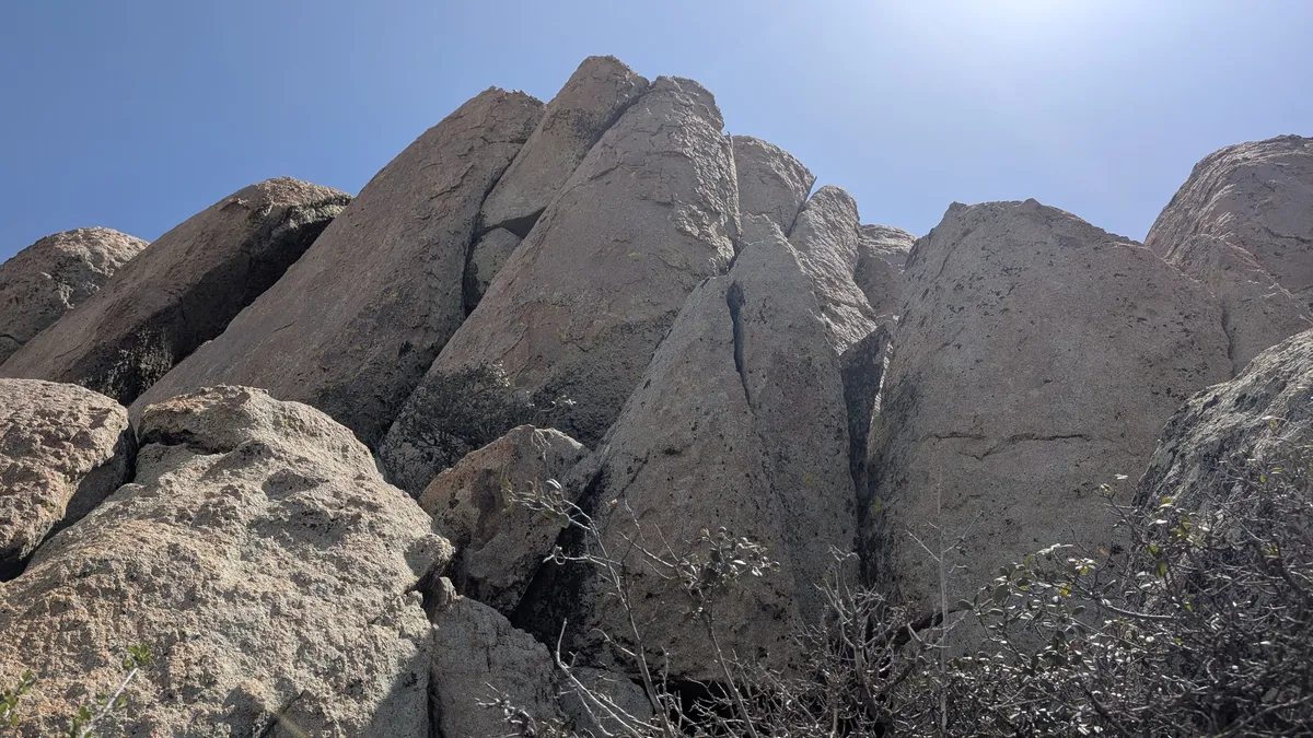 PXL_20250518_172759185