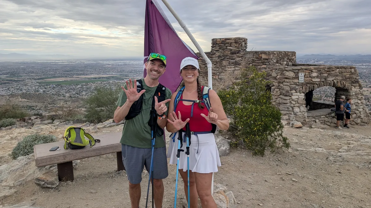 PXL_20251115_231804529