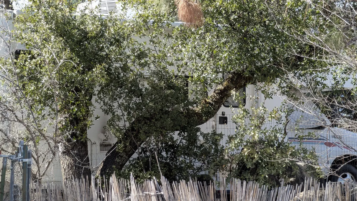 PXL_20260228_210512205