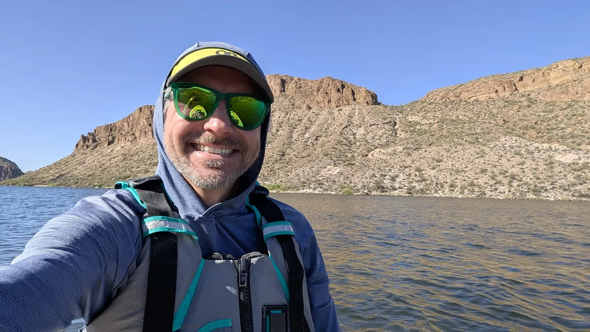 PXL_20260307_221806858