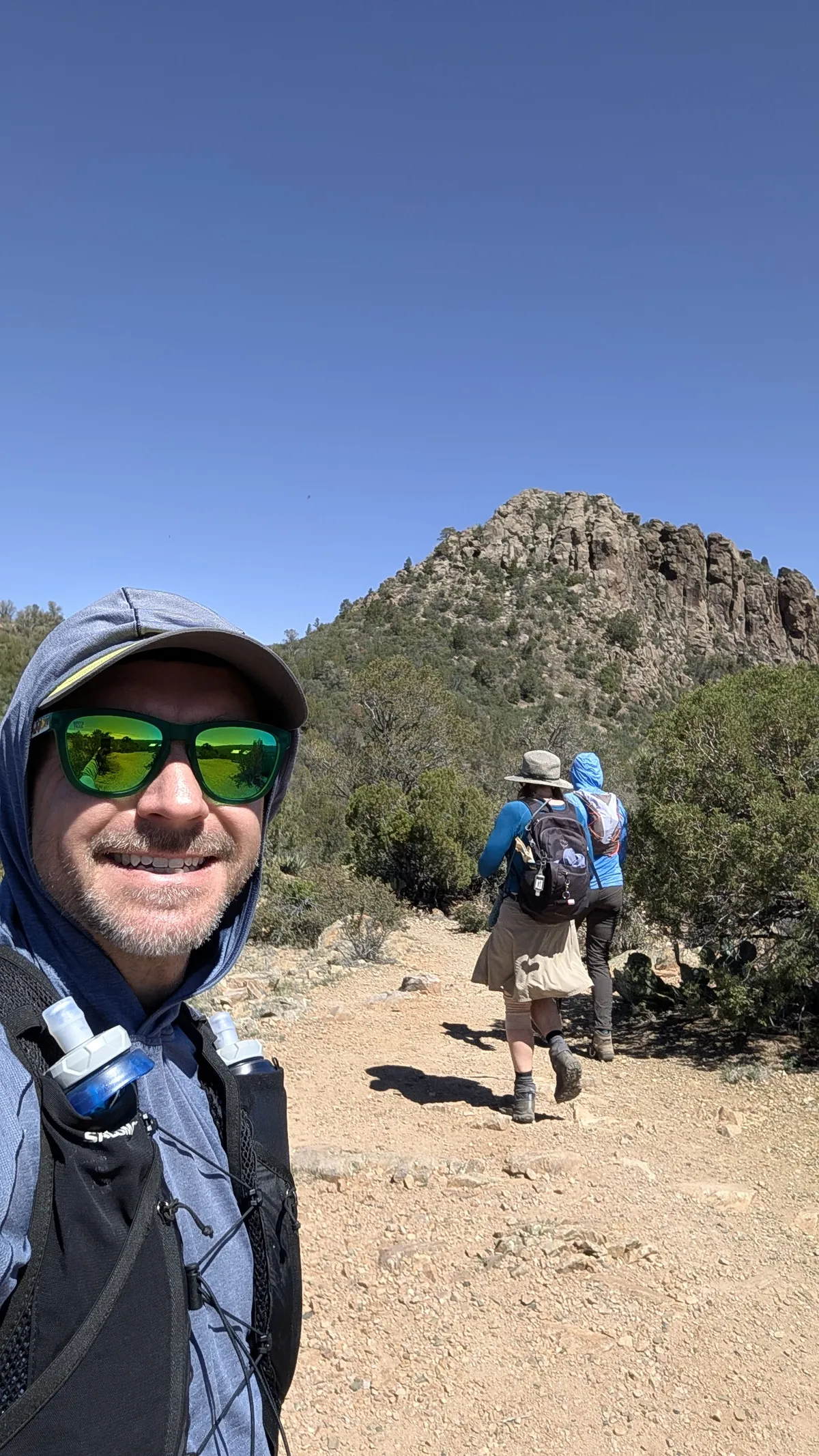 PXL_20260405_182705255