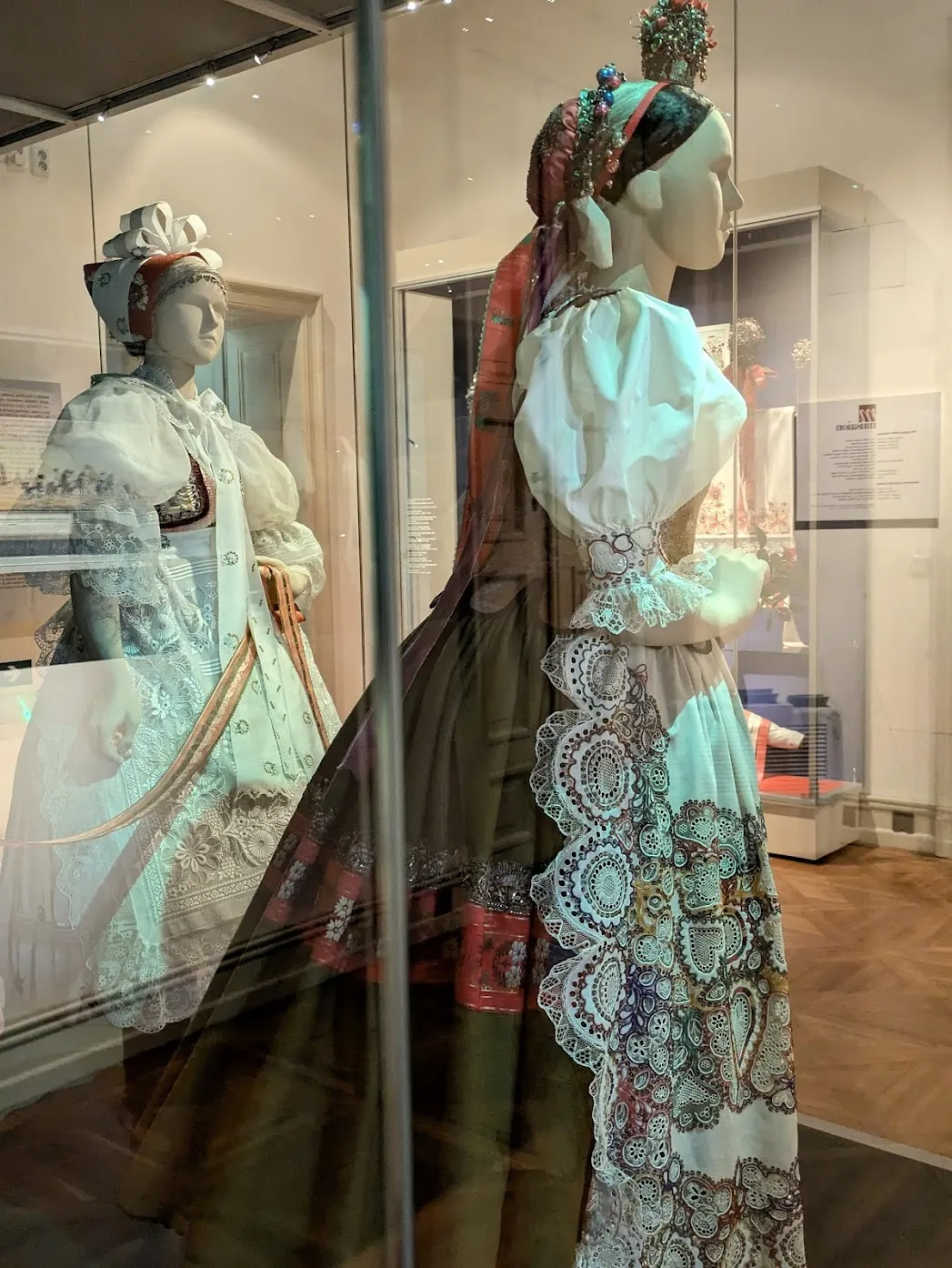 14c-procession-girl-with-cap
