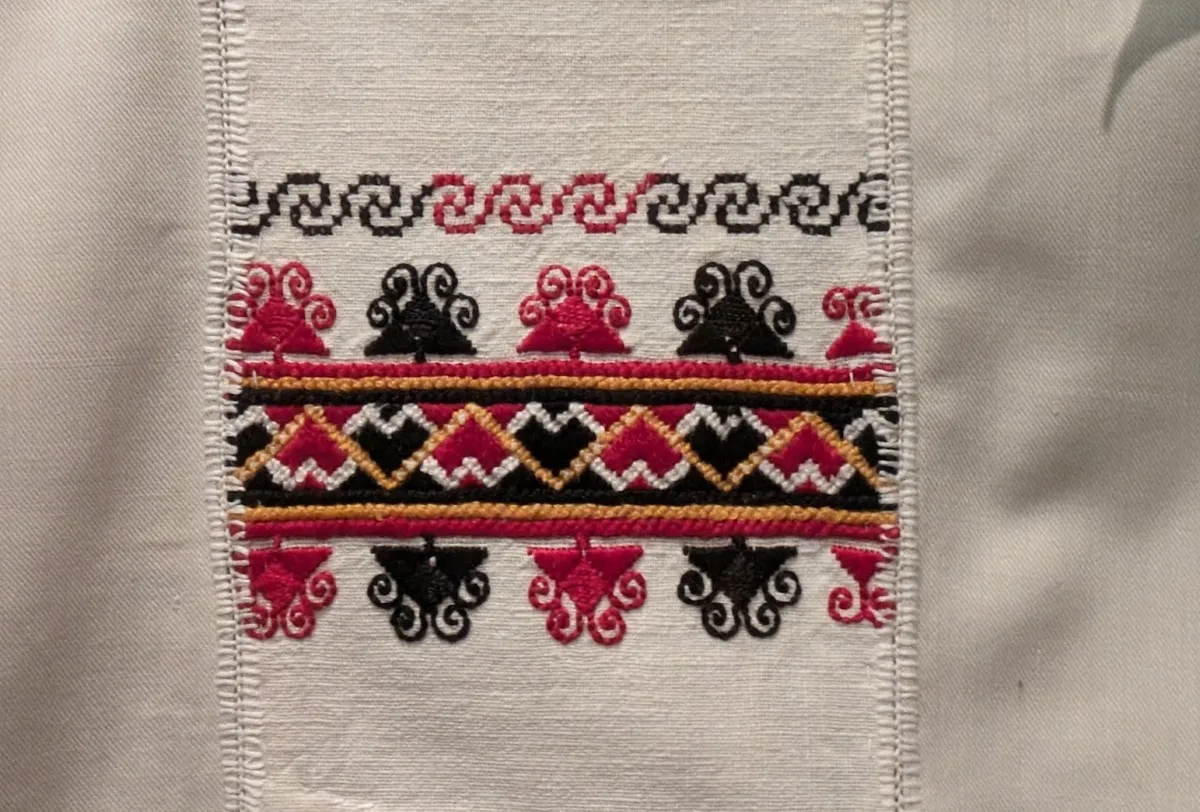 black-red-embroidery