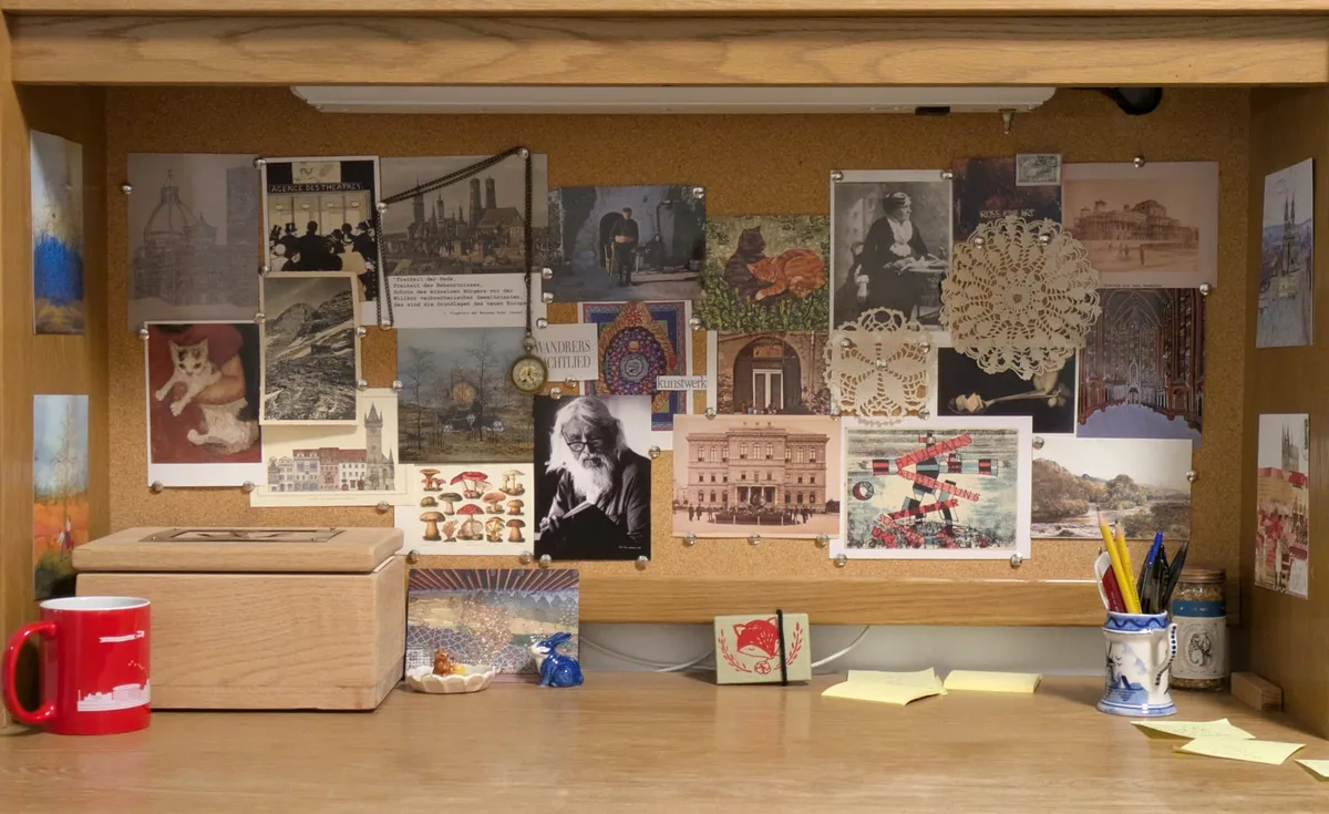 desk-collage