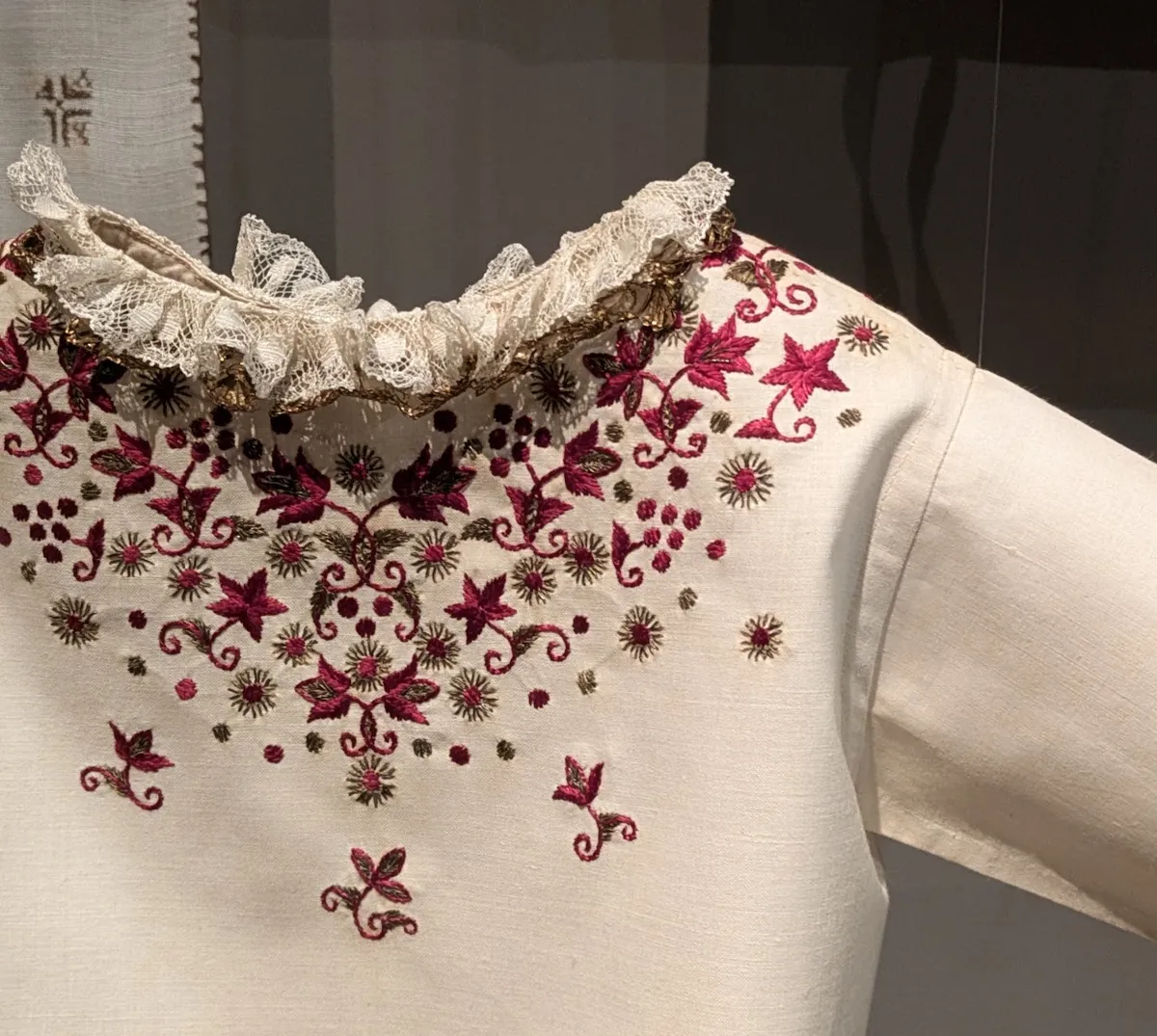 detail-of-baby-shirt