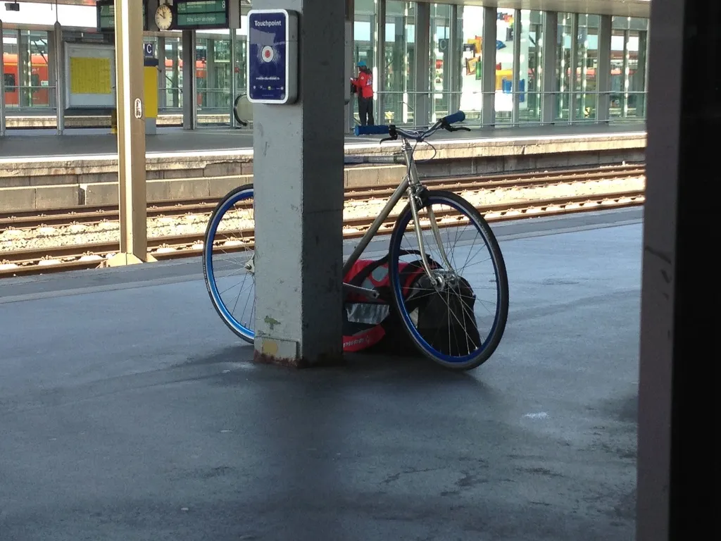 53F6DF88-3987-4559-BF36-7A5DF2DCC4CD_1_105_c