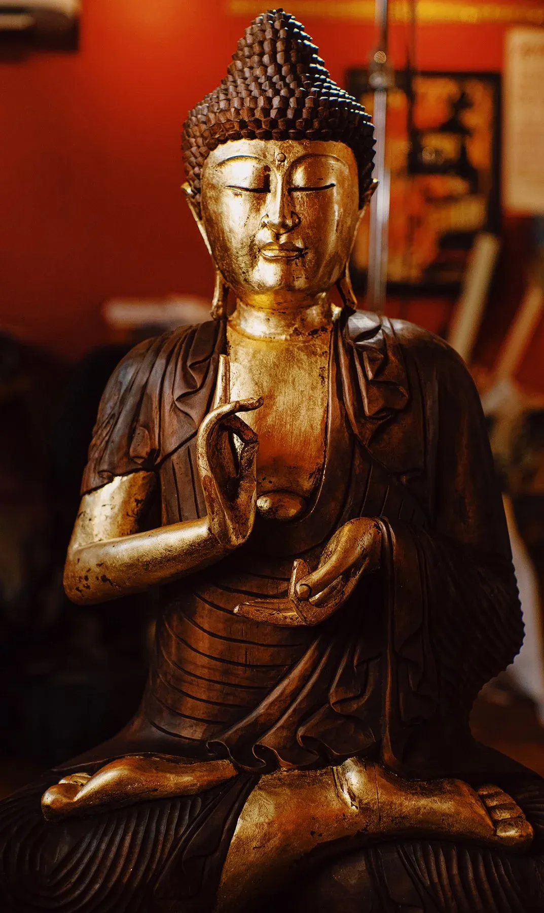 gold-leaf-buddha-05