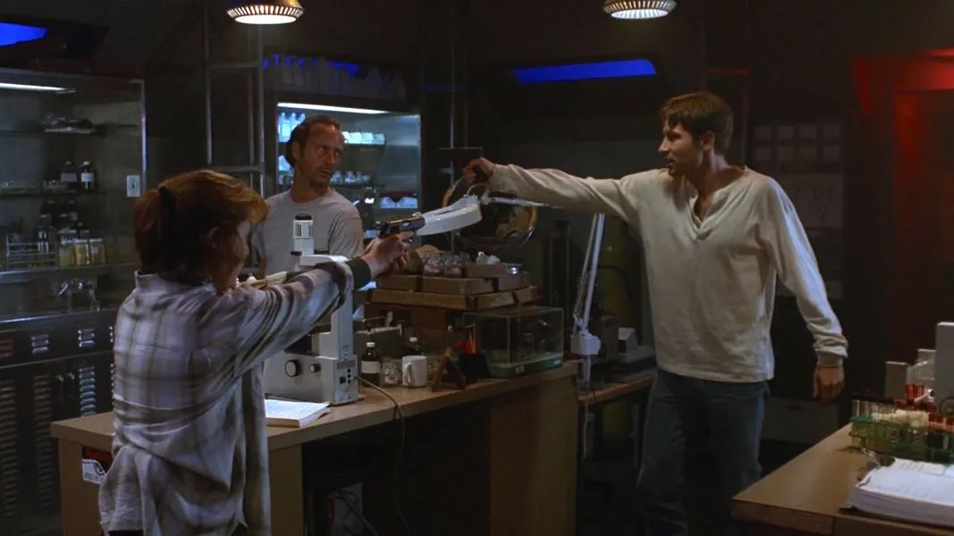 xfiles1x8