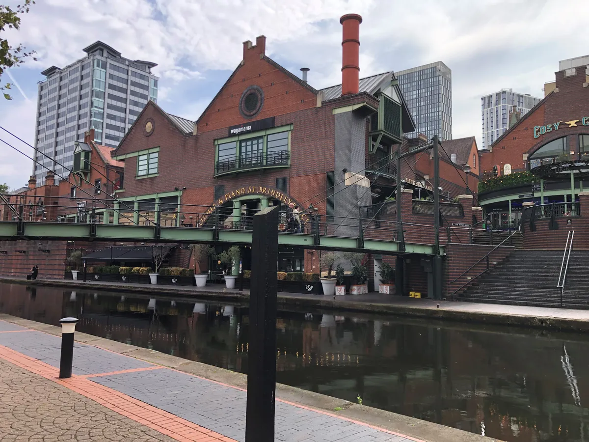 BrindleyPlace 2