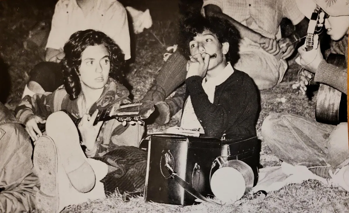 19680000 aprox - Paco Losada i Maribel Civil guitarra Vall d'Aran