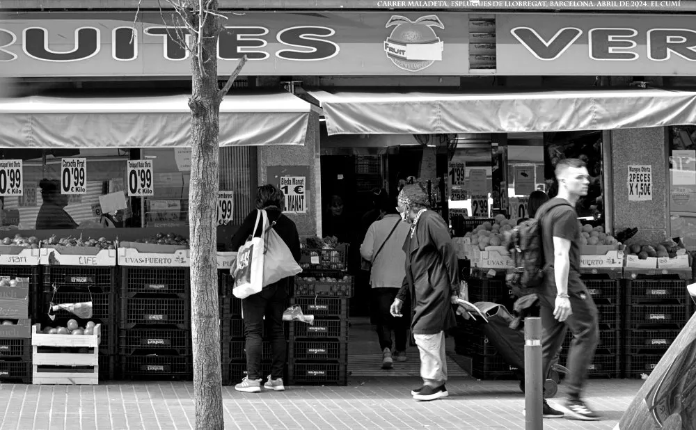 20240405 Carrer Maladeta Fruiteria (elcumi 160 KB)