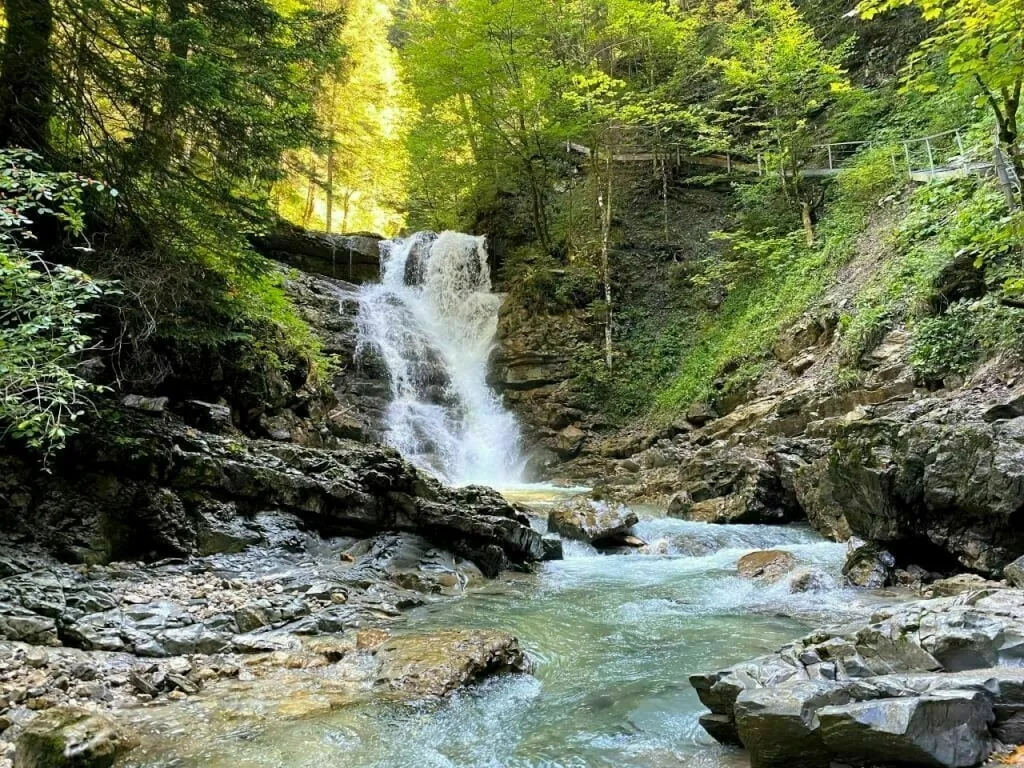 Der Wasserfall der Jennbachklamm