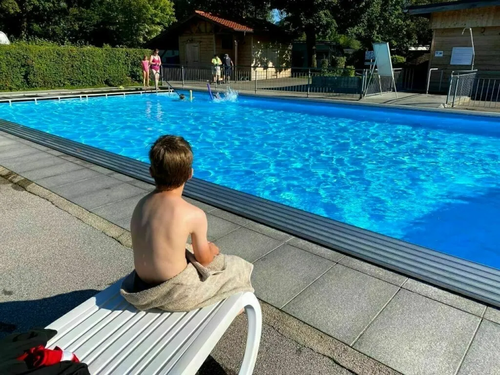 Viel zu kühles Nass auf dem Kaiser-Campingplatz in Bad Feilnbach