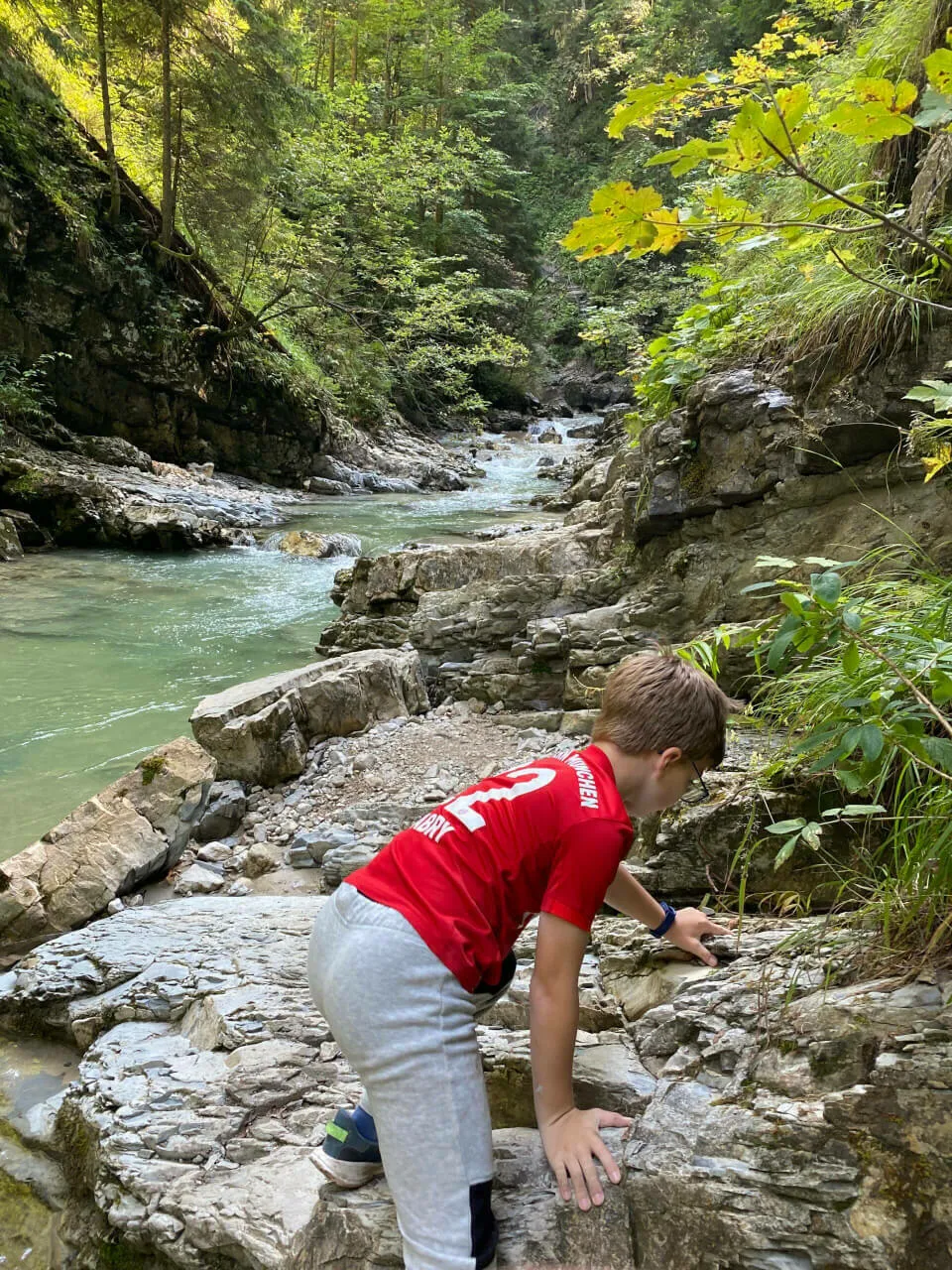 Auf allen Vieren durch die Jennbachklamm