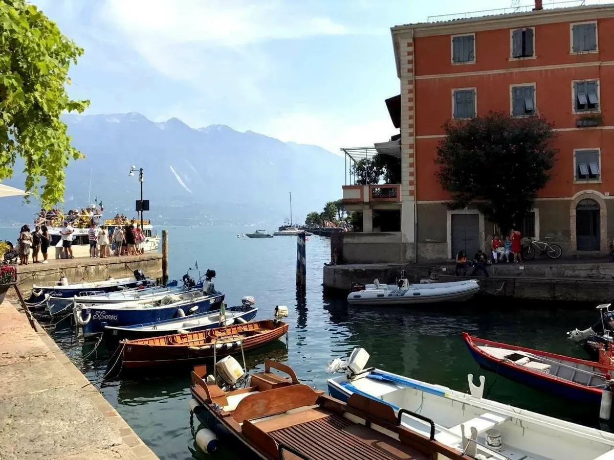 Schmucker alter Hafen in Limone sul Garda