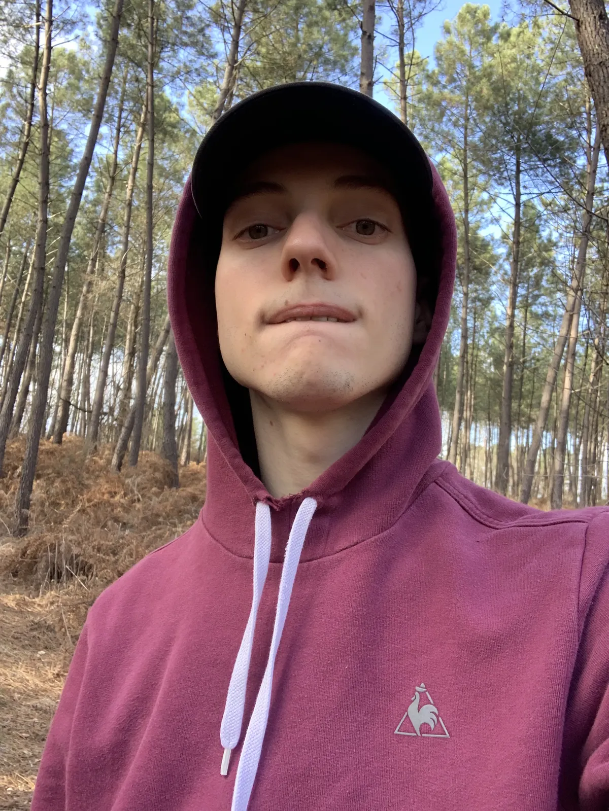 forgottengift selfie forest 3