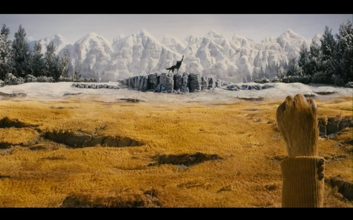 fantastic-mr-fox-wild-wolf-fist-raised