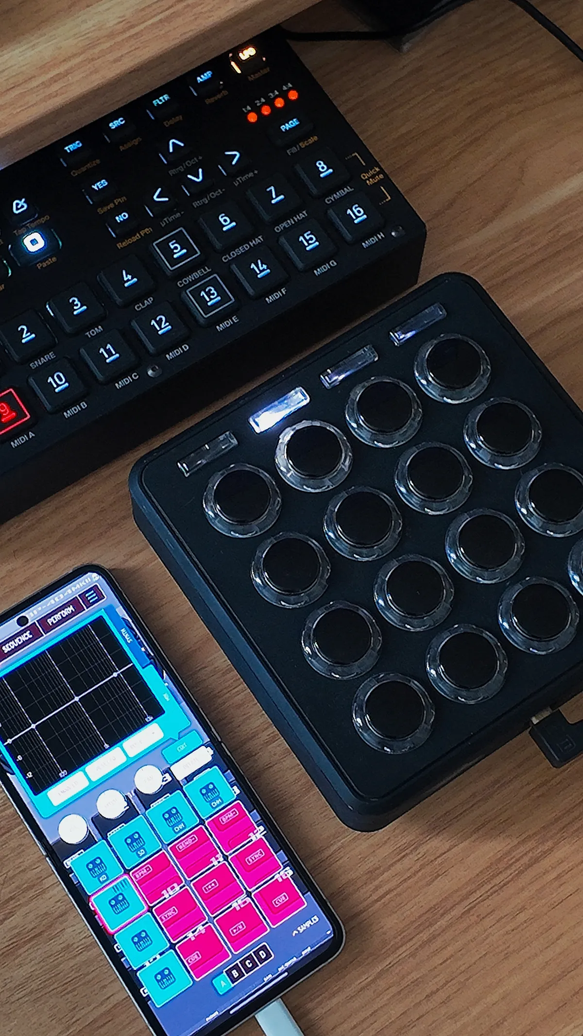Koala Sampler + MIDI Fighter