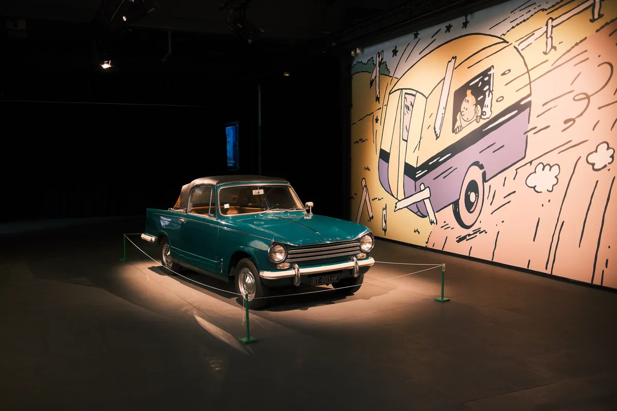 Tintin wall