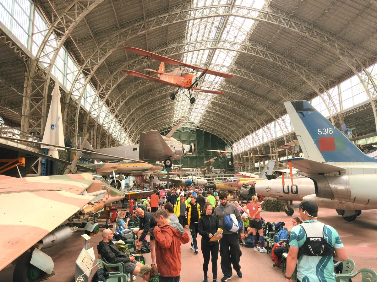 Air museum dressing room