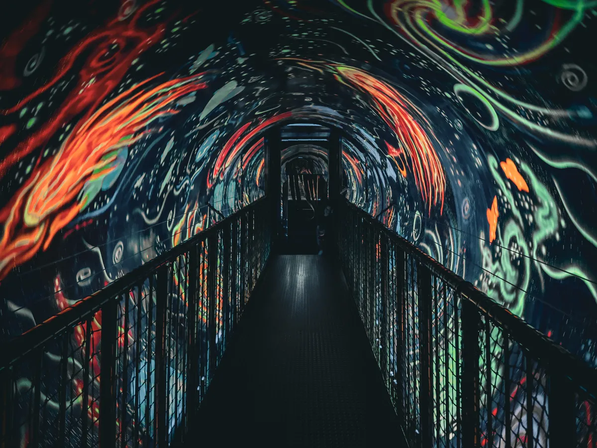 Neon tunnel