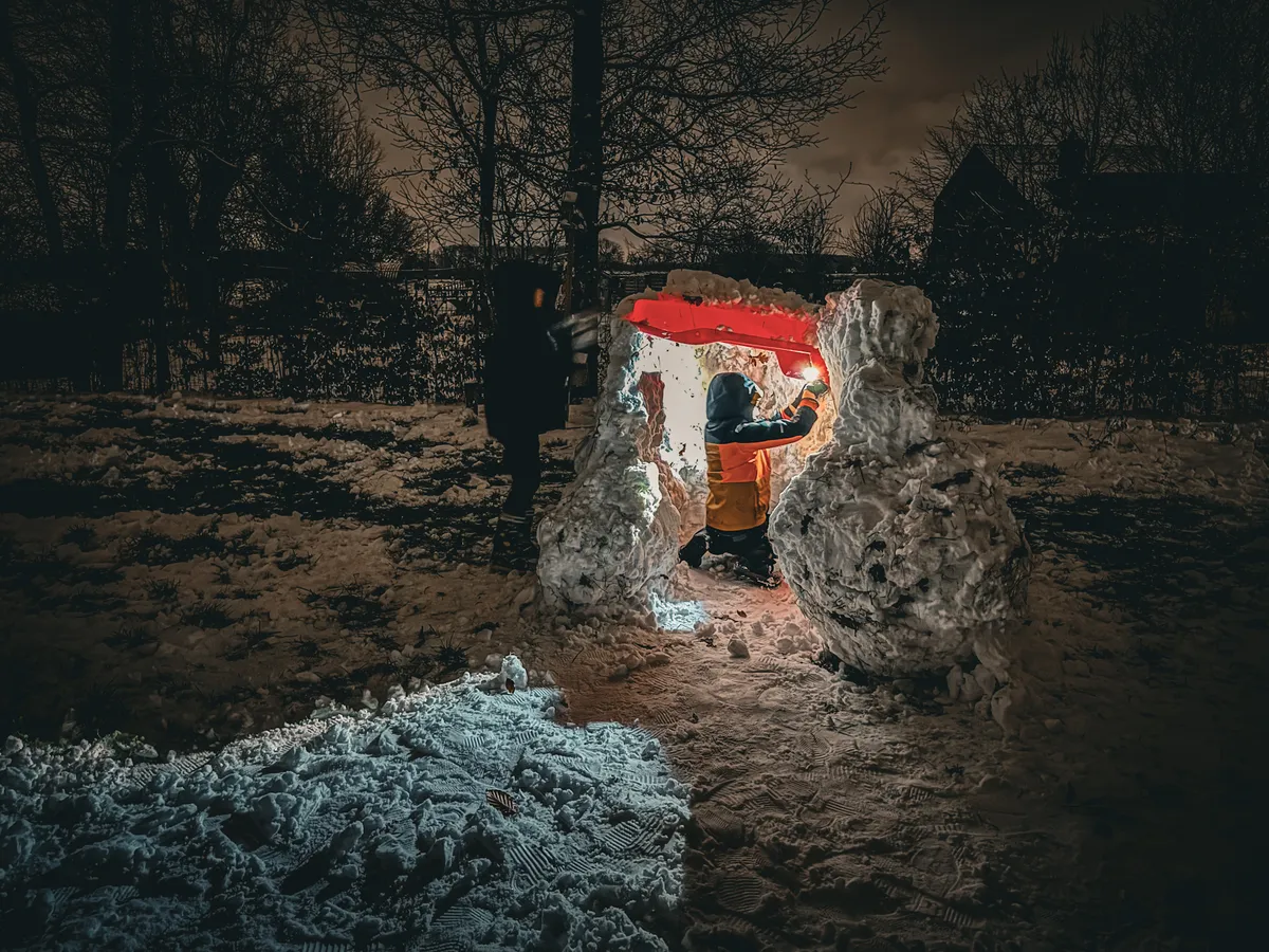 Igloo construction work in progress