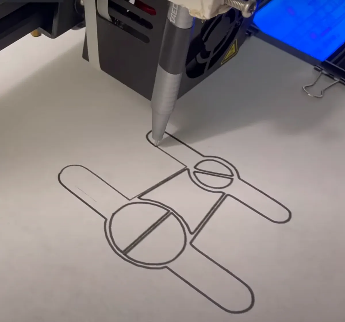 3D-printer Plotter in action